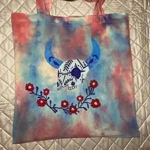 NWT -Poppy & Bones Hand embroidered Tote Bag